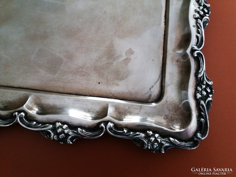 800-As large square silver tray, English model, after 1936