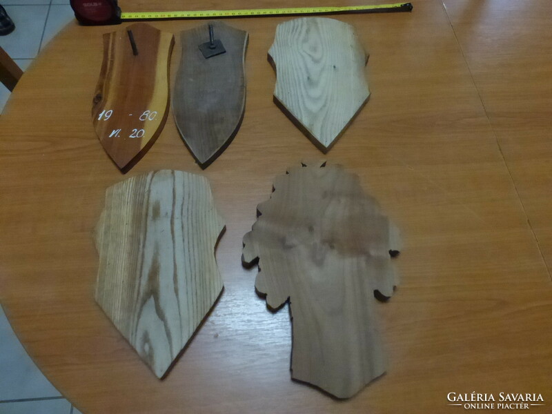 Wooden boards for hunter's trophy