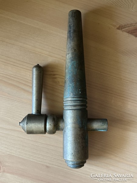 Antique copper barrel tap, winemaking tool 2.24 kg