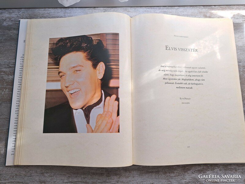 Elvis presley book