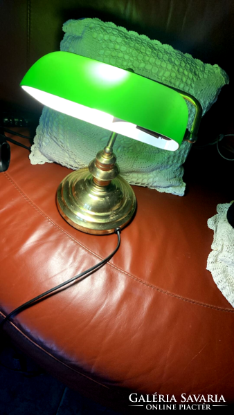 Bank lamp with a copper base