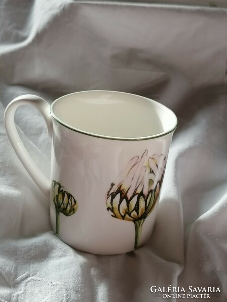 Villeroy & boch flora flower decorated tea mug from the hause & garden collection