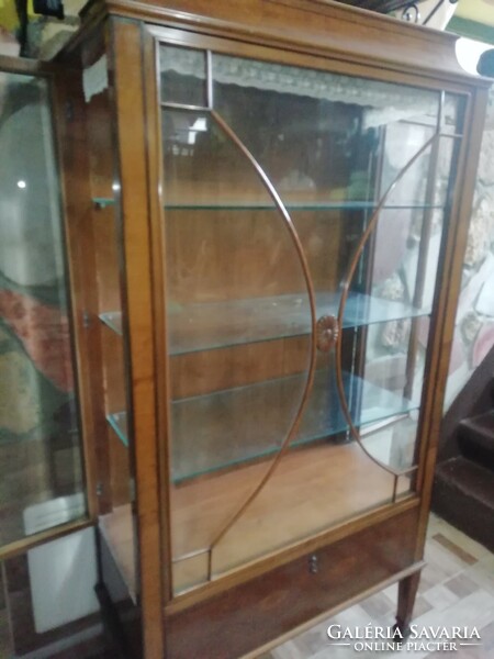 Beautiful antique display case without porcelains