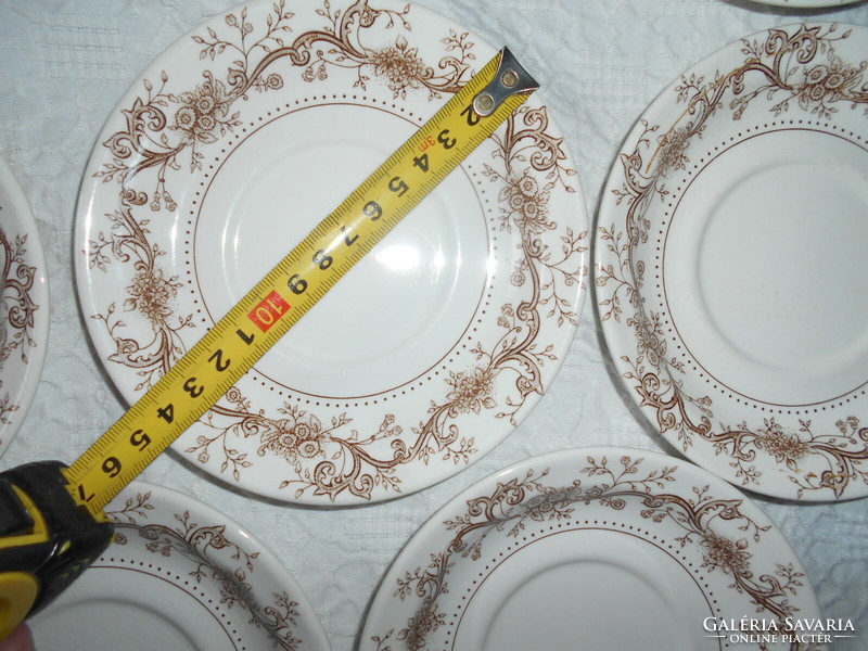 8 db  szecessziós  stíl-porcelánfajansz tányér az ár a 1 db-ra vonatkozik