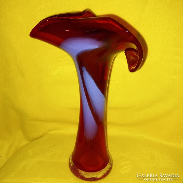 Beautiful, ruby-red, Murano glass vase. Table vase.