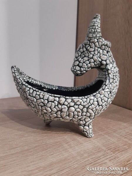 Gorka geza ceramic ram, statue centerpiece
