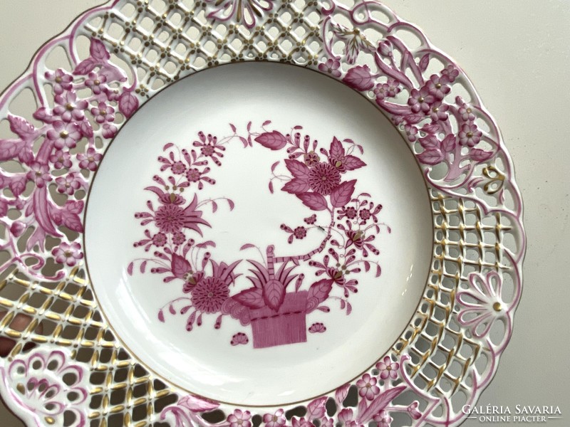 HERENDI INDIAI KOSÁR FESTÉSŰ ÁTTÖRT PORCELÁN FALITÁNYÉR 24 CM