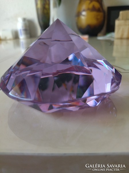 Beautiful heavy huge lead crystal ornament paperweight