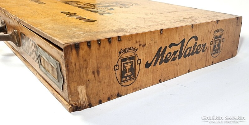 Antique torpedo - Mezvater zatócsbolti wooden thread box / Nagytád silk threads