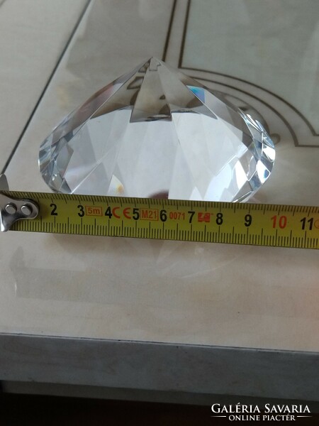 Beautiful heavy huge lead crystal ornament paperweight