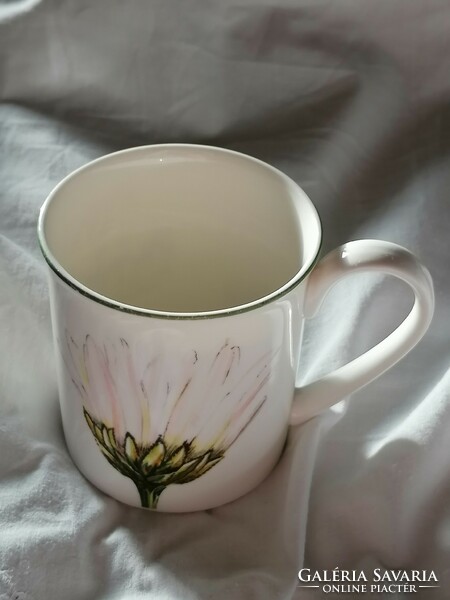 Villeroy & boch flora flower decorated tea mug from the hause & garden collection