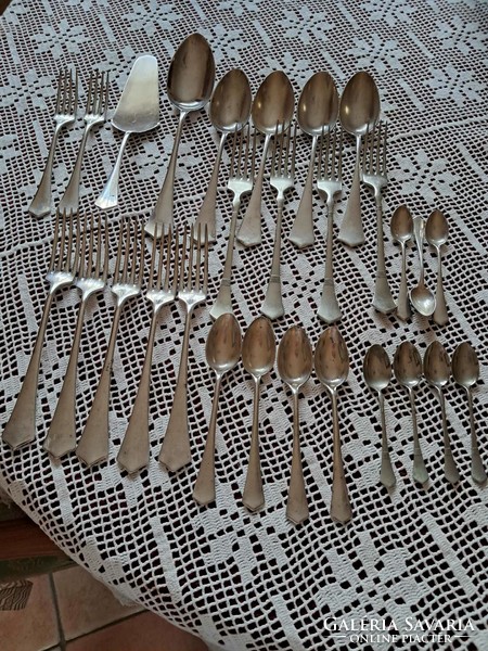 Cutlery stock - incomplete