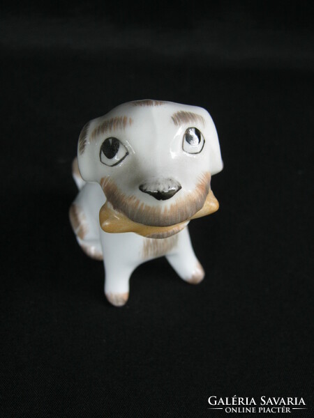 Aquincumi porcelán mozgó fejű kutya