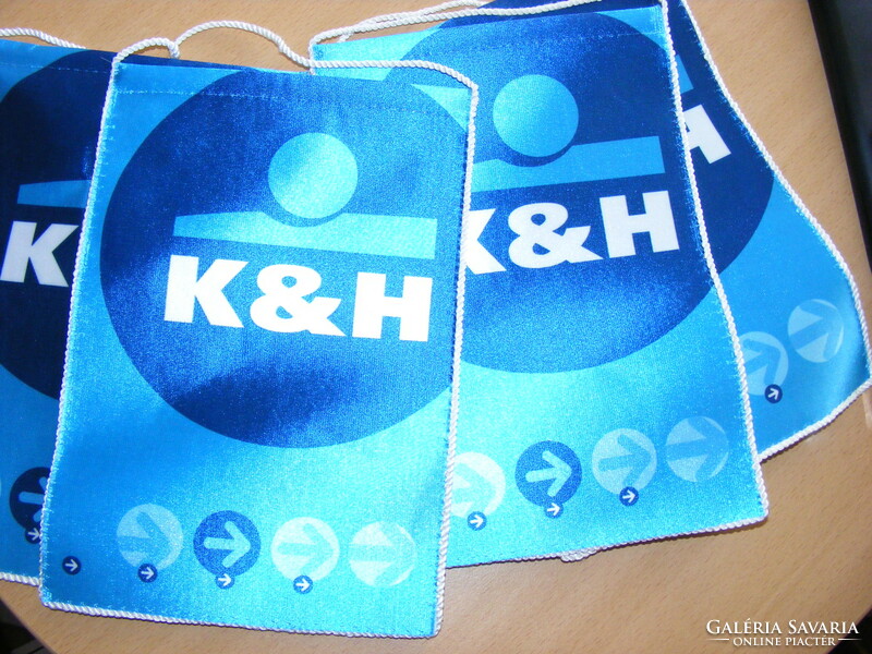 K&h bank table flags new