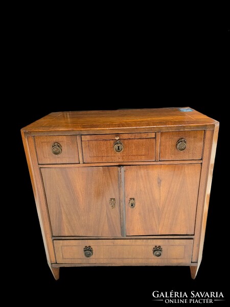 Antique braid chest of drawers