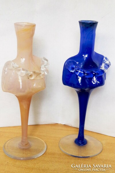 Modern hölgyforma galléros váza, gyertyatartó, vagy parfümös páros.