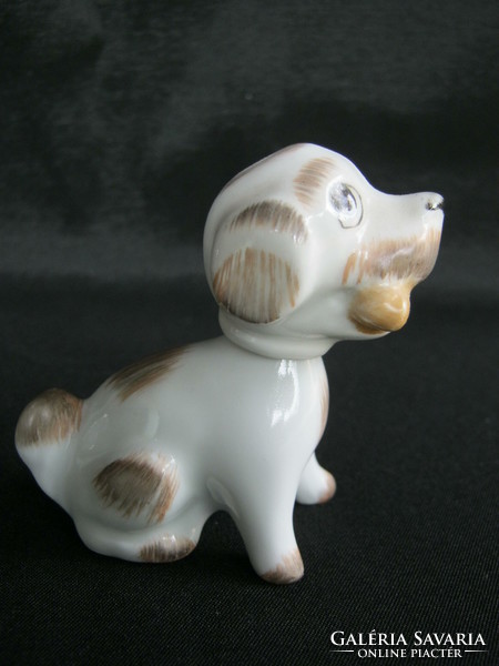 Aquincum porcelain moving head dog