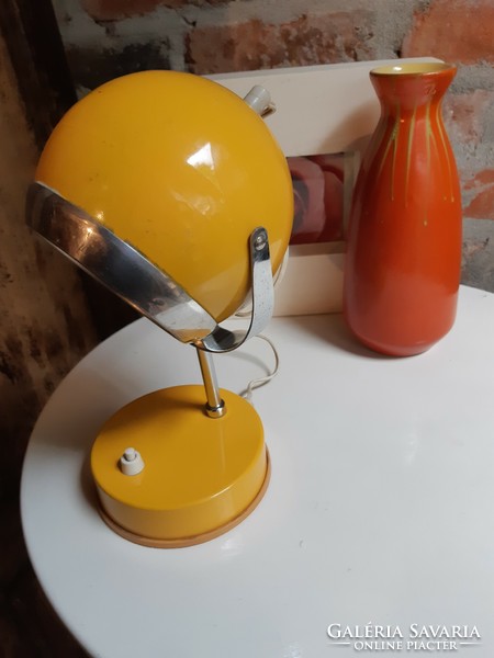 Szarvasi Sputnik asztali lámpa