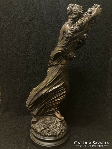 Spiáter szobor 62 cm