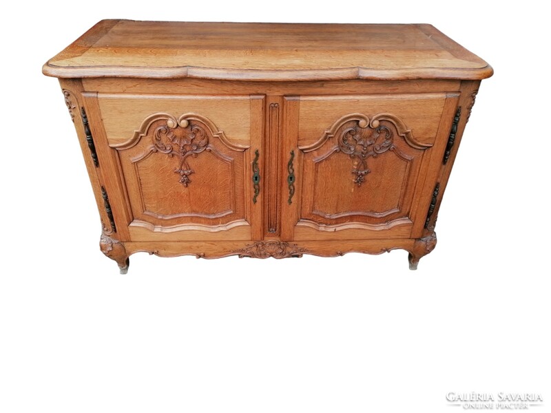 Neobaroque chest of drawers with 2 doors