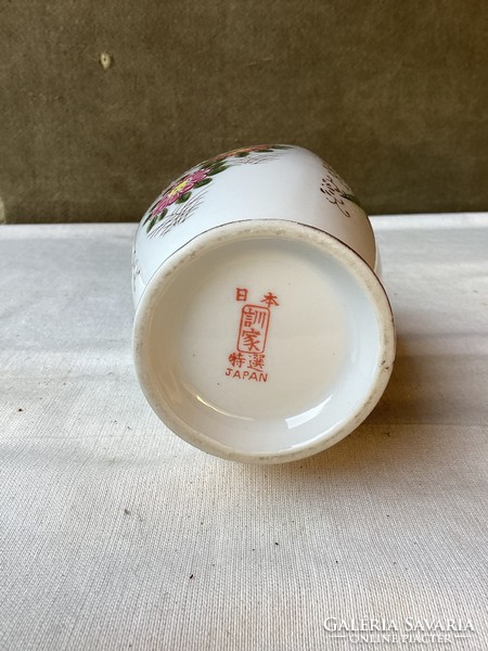 Japanese porcelain tea holder 17 cm.