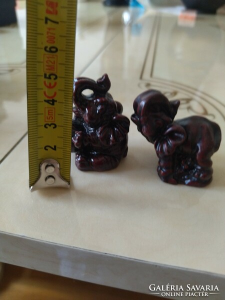 Beautiful 2-piece mini lucky elephant with snout up