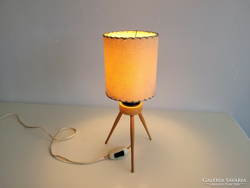 Retro 3 lábú asztali lámpa régi mid century éjjeli lámpa
