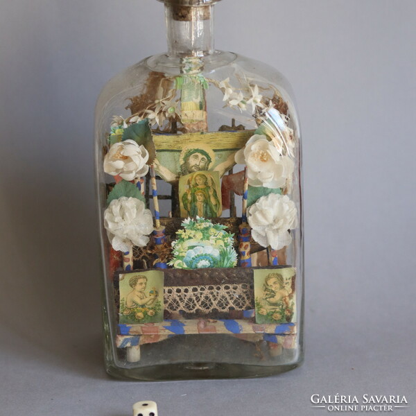 19. századi türelemüveg pincetok palackban nagy méretű /Folk Religious Art Whimsey Bottle