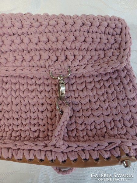 Pink crocheted women's bag/backpack