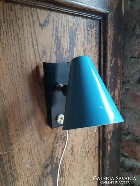 Eakv retro metal wall lamp