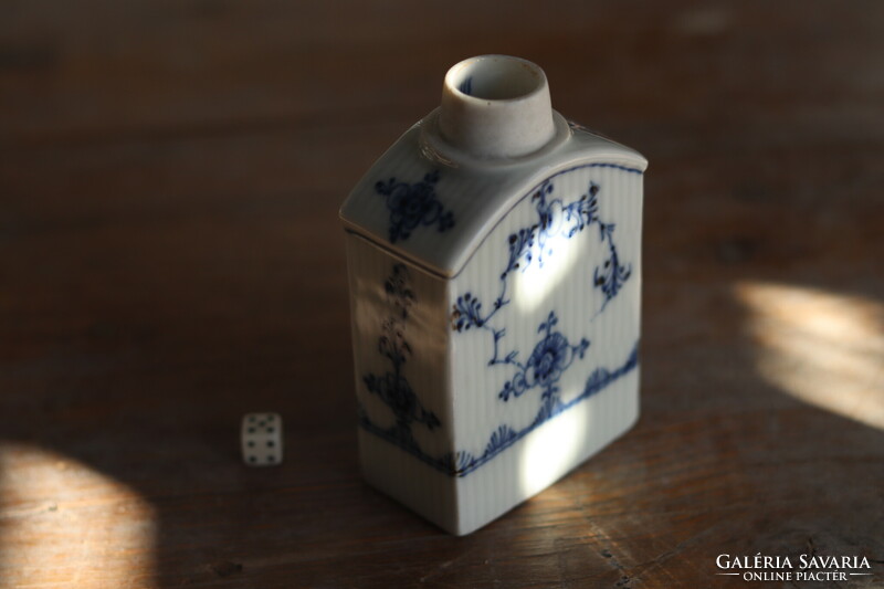 18. századi Dán Royal Copenhagen Teatartó / 18th century Royal Copenhagen Danish Porcelain Tea Caddy