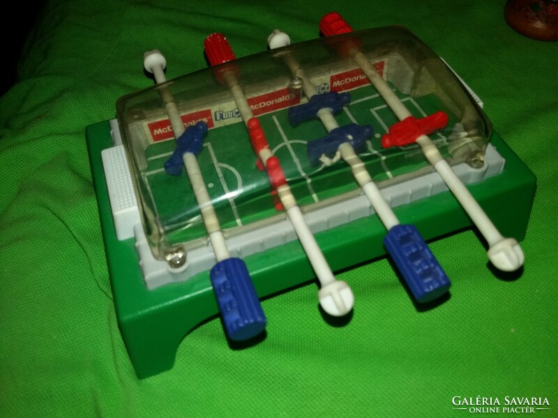 Retro tobacconist mini plastic table foosball 17 x 10 cm in good condition according to the pictures