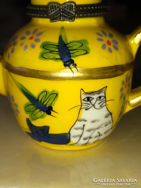 Beautiful flower-patterned porcelain jewelry holder teapot cat, dragonfly pattern