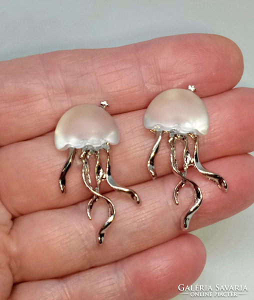 Medusa earrings 408