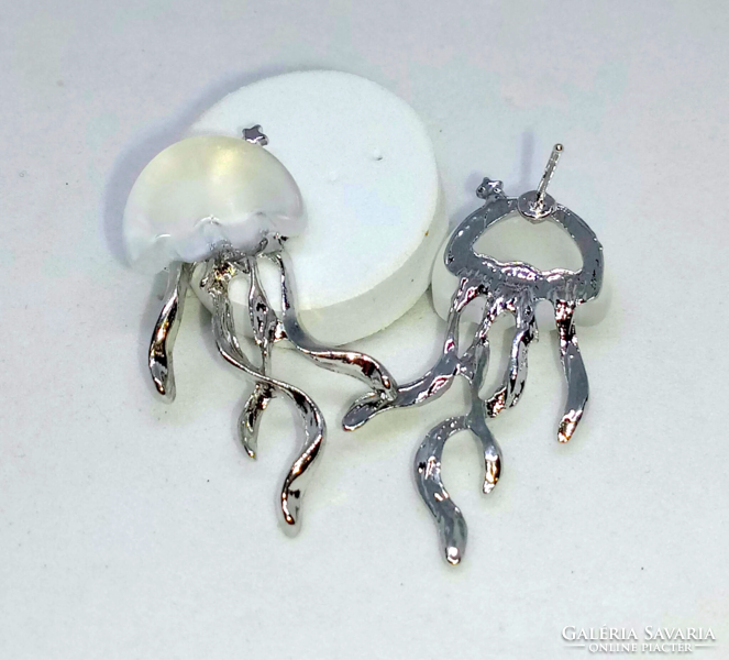 Medusa earrings 408