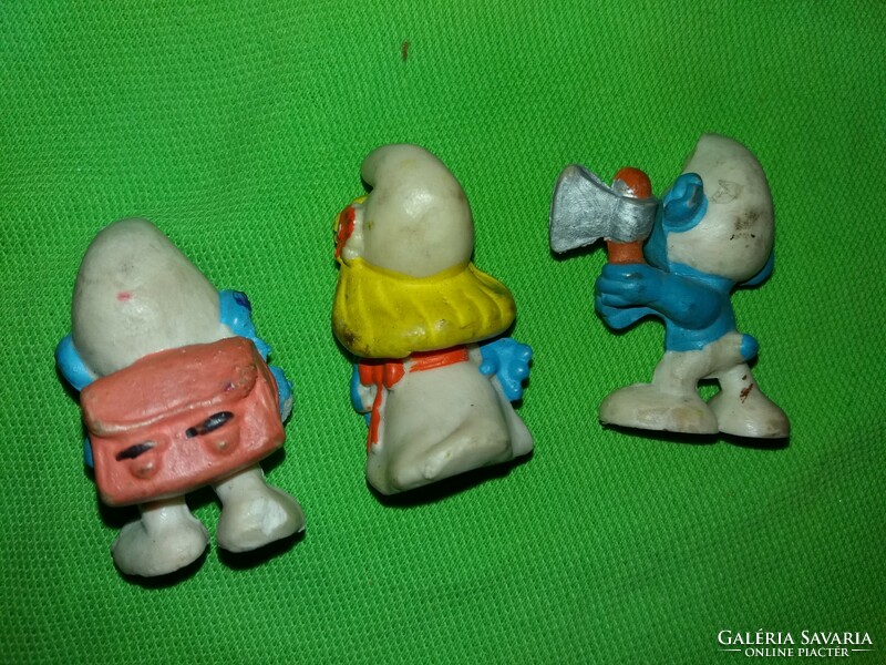 Old Hungarian bazaar bazaar goods Huppik Dwarf blue painted rubber figures 3 in one according to the pictures