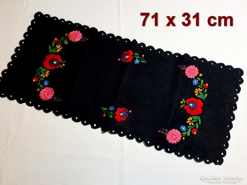 5 Pcs matyó pattern, black felt and small tablecloths, size in the pictures