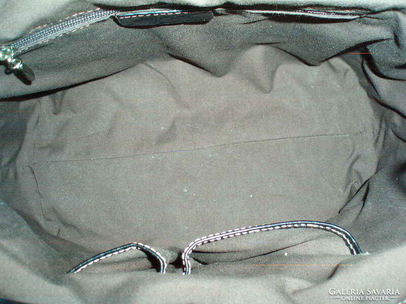Vintage genuine leather large handbag