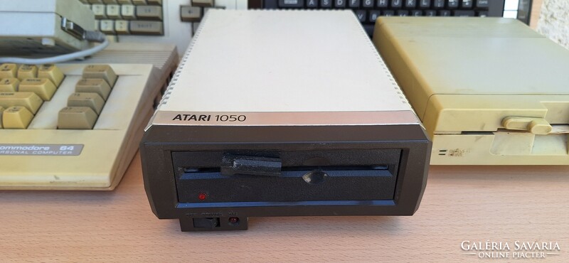 Régi számítógépek - Atari , Commodore , Sharp , Apple ..
