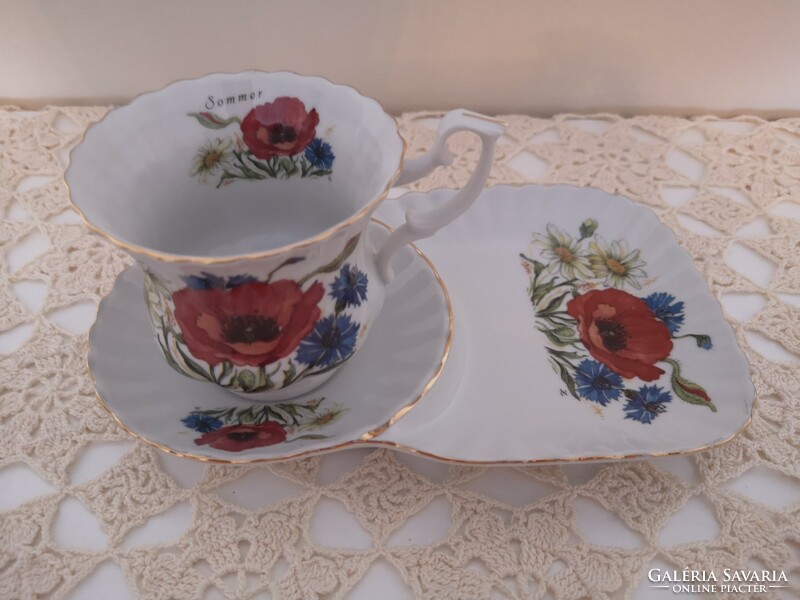 Seasons porcelain cups with trays