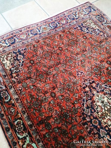 A particularly beautiful, double-knotted Bidjar rug