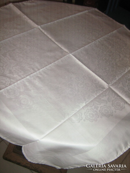 Beautiful large size white damask napkin