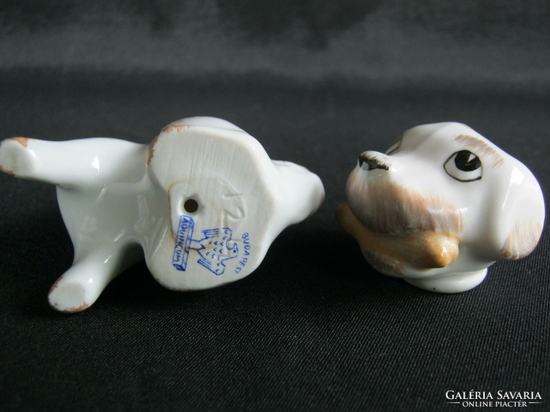 Aquincum porcelain moving head dog