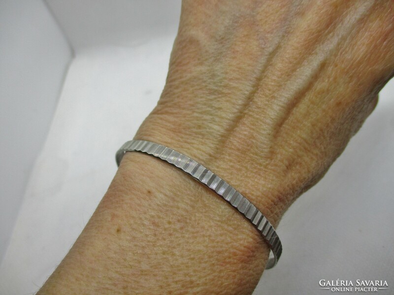 Nice old silver bracelet/bracelet with a beautiful pattern