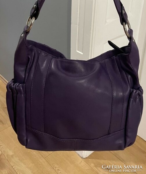 Globus purple leather bag!