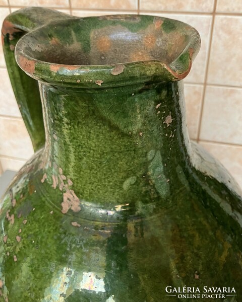 Beautiful antique ceramic jug/jug!