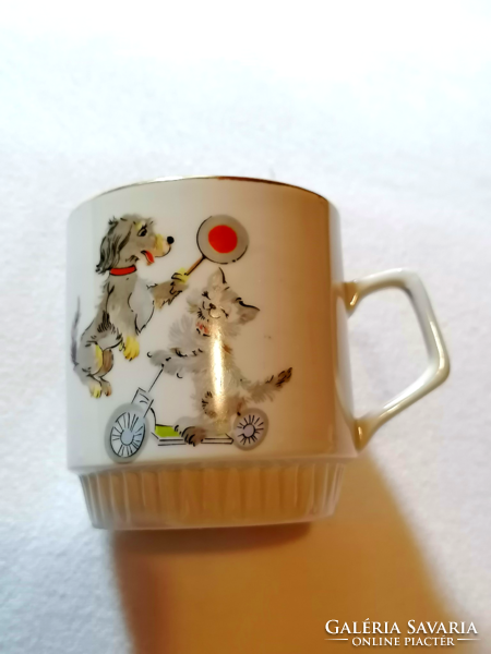 Rare 80-year-old traffic police dog and cat story mug in collector's condition