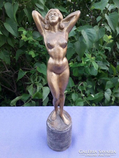 5 Pcs. Nude statue.
