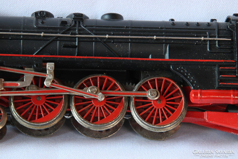 Old fleischmann ho 1361 steam locomotive, in original box