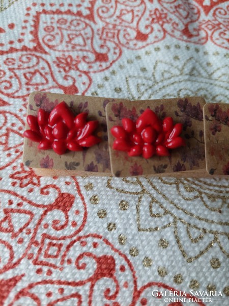 Red lotus earrings